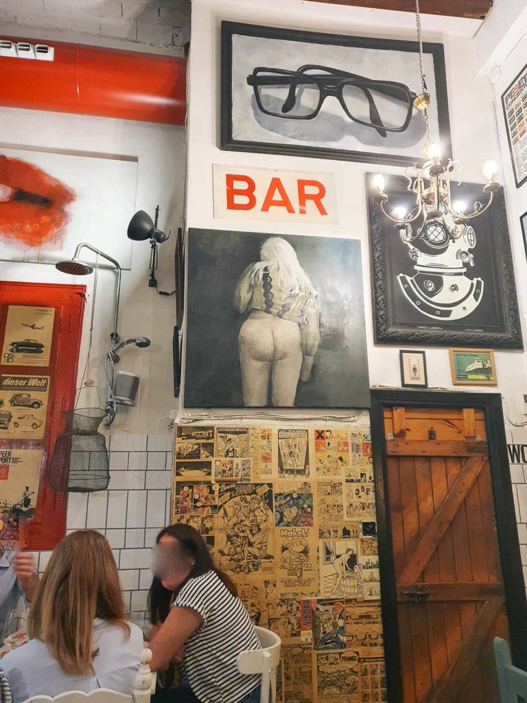 la-peseta-el-tipo-que-nunca-cena-en-casa-3