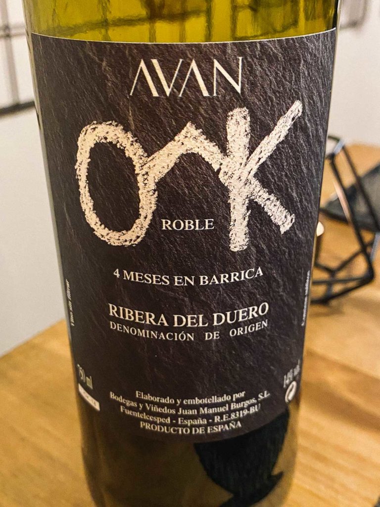 mundua-taberna-restaurante-valencia-el-tipo-que-nunca-cena-en-casa-005