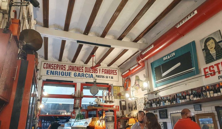 la-peseta-el-tipo-que-nunca-cena-en-casa-1