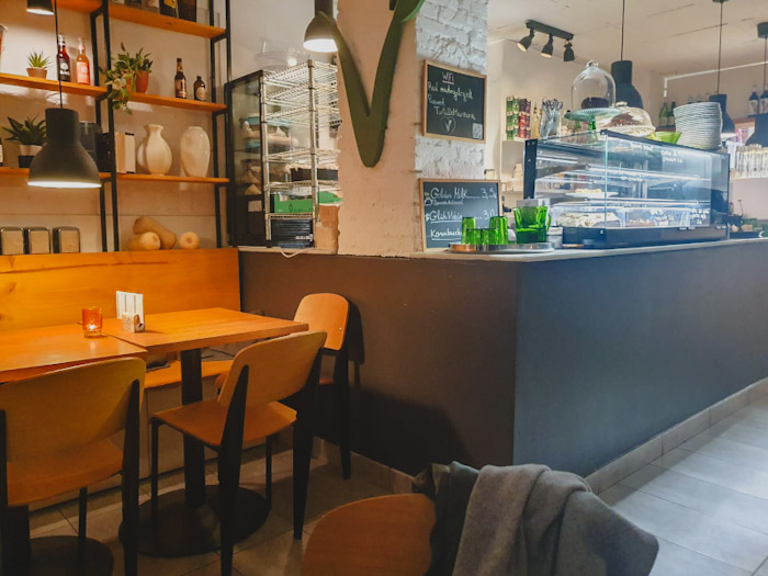 Café Madrigal