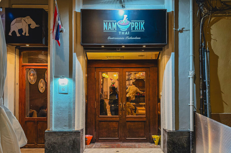 La entrada de Nam Prik Thai