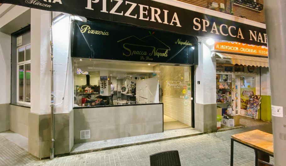 spacca-napoli-abastos-valencia-el-tipo-que-nunca-cena-en-casa-001