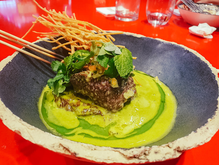 La carrillera en curry verde