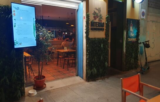 El exterior de Interno Mediterraneo